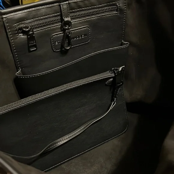 Steve Madden Tote - Picture 8 of 11